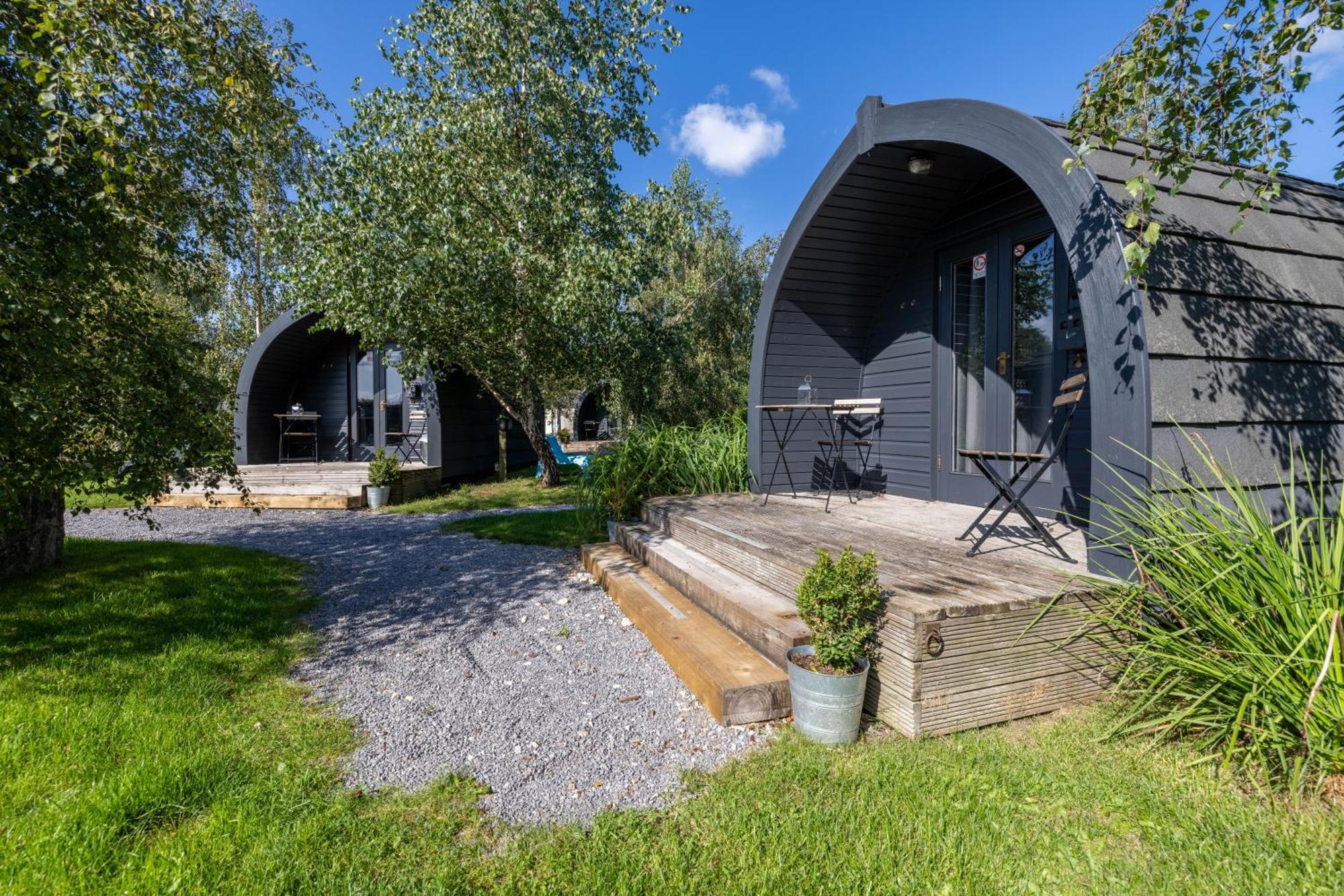 The Little Hide - Adult Only Camping Pods Wigginton  Экстерьер фото