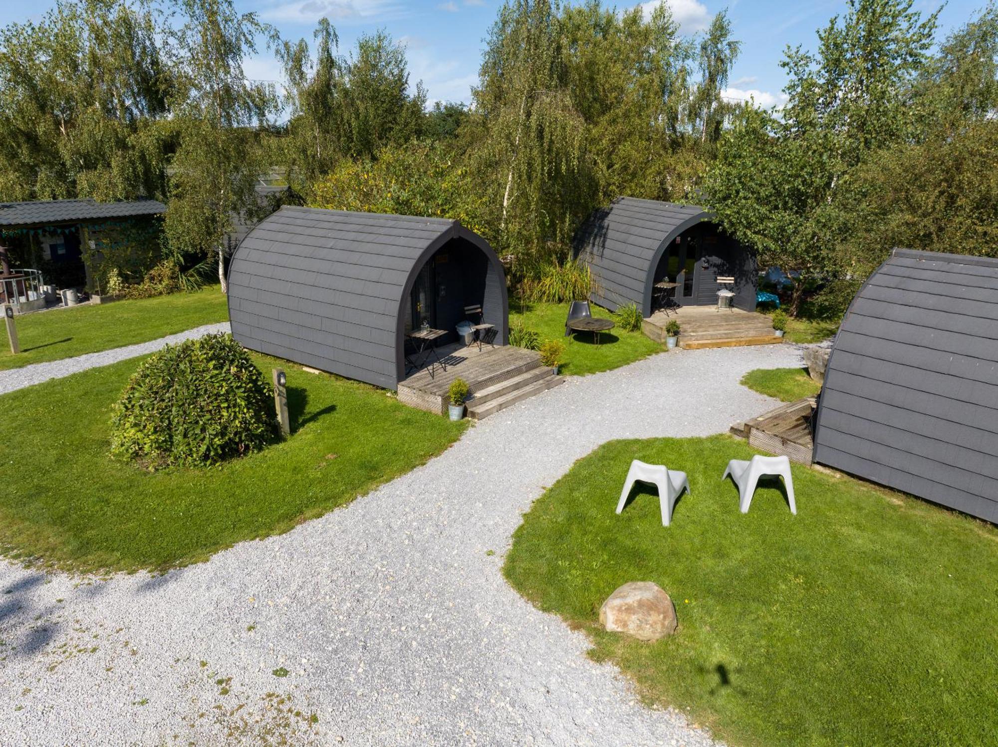 The Little Hide - Adult Only Camping Pods Wigginton  Экстерьер фото